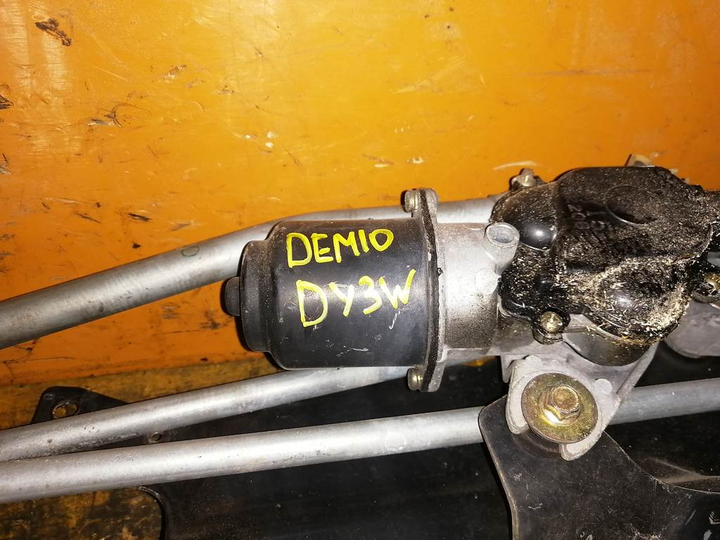 DEMIO DY3W ТРАПЕЦИЯ+МОТОР ДВОРНИКОВ Mazda Demio