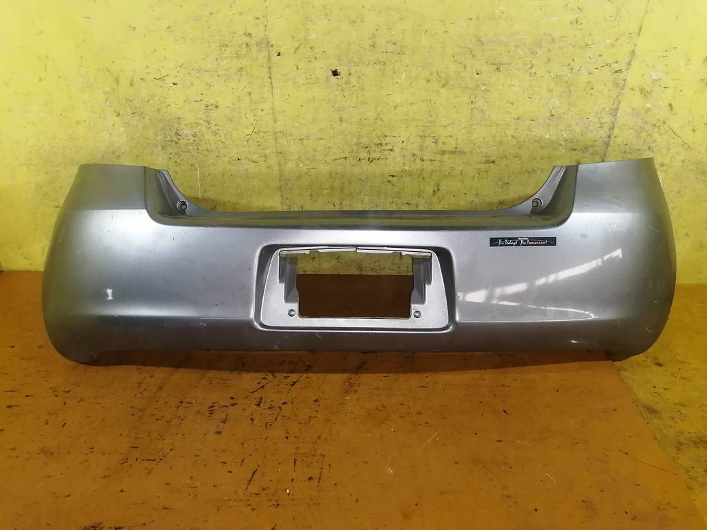 бампер Toyota Vitz