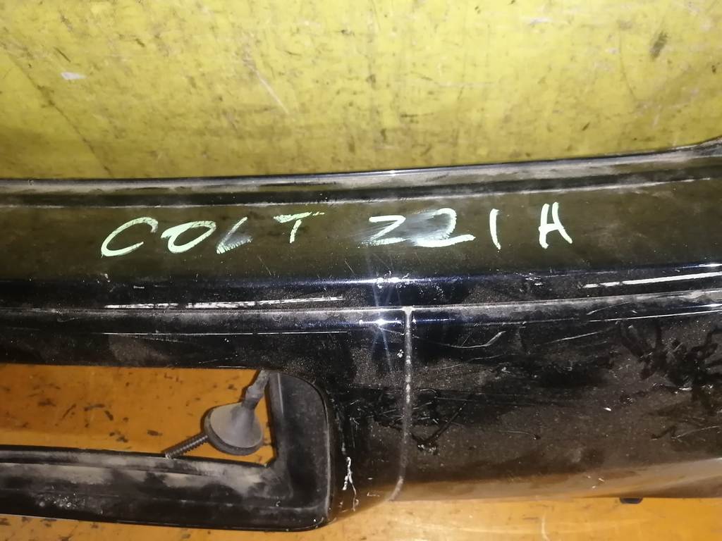 Кузов Mitsubishi Colt