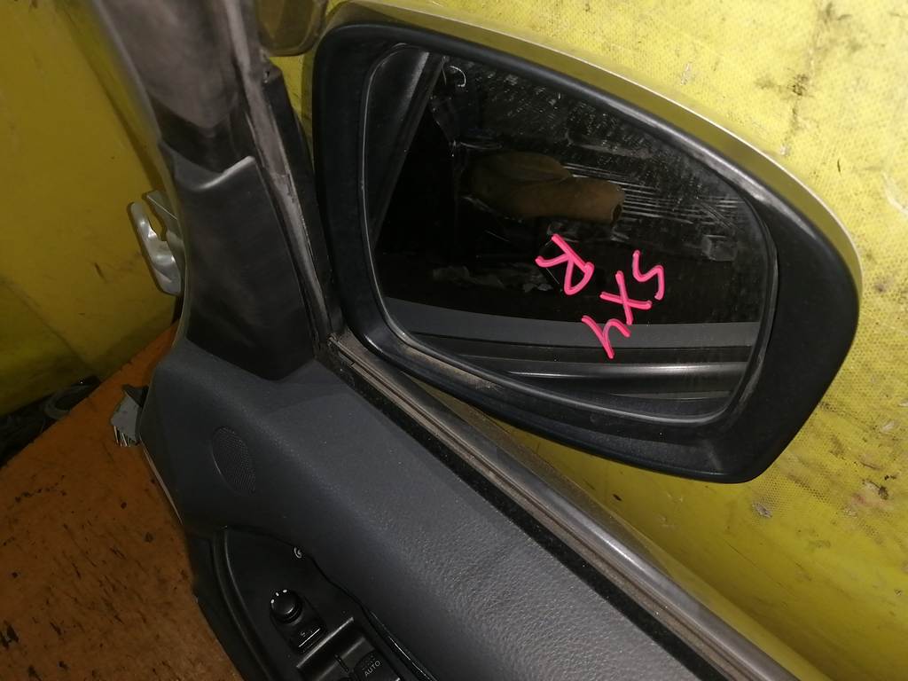 зеркало Suzuki SX4