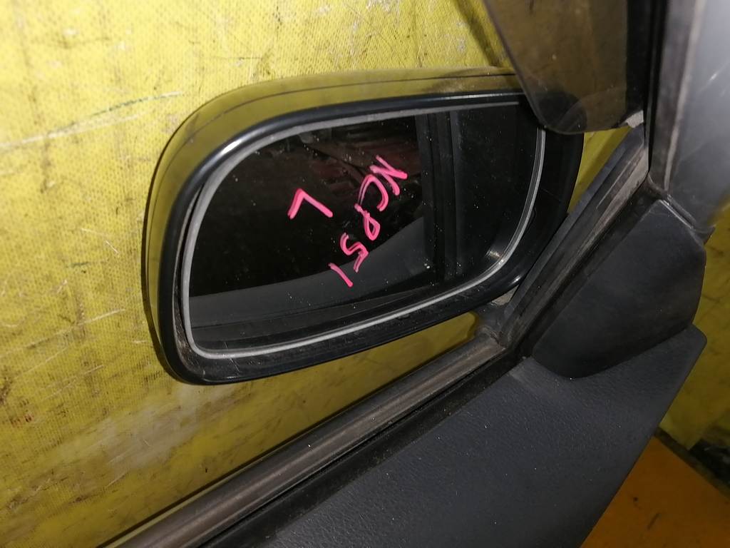 зеркало Toyota Probox