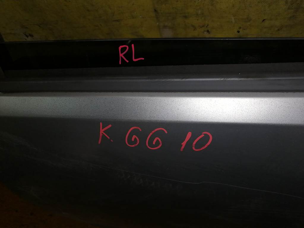 PASSO KGC10 ДВЕРЬ ЗАДНЯЯ ЛЕВАЯ Toyota Passo
