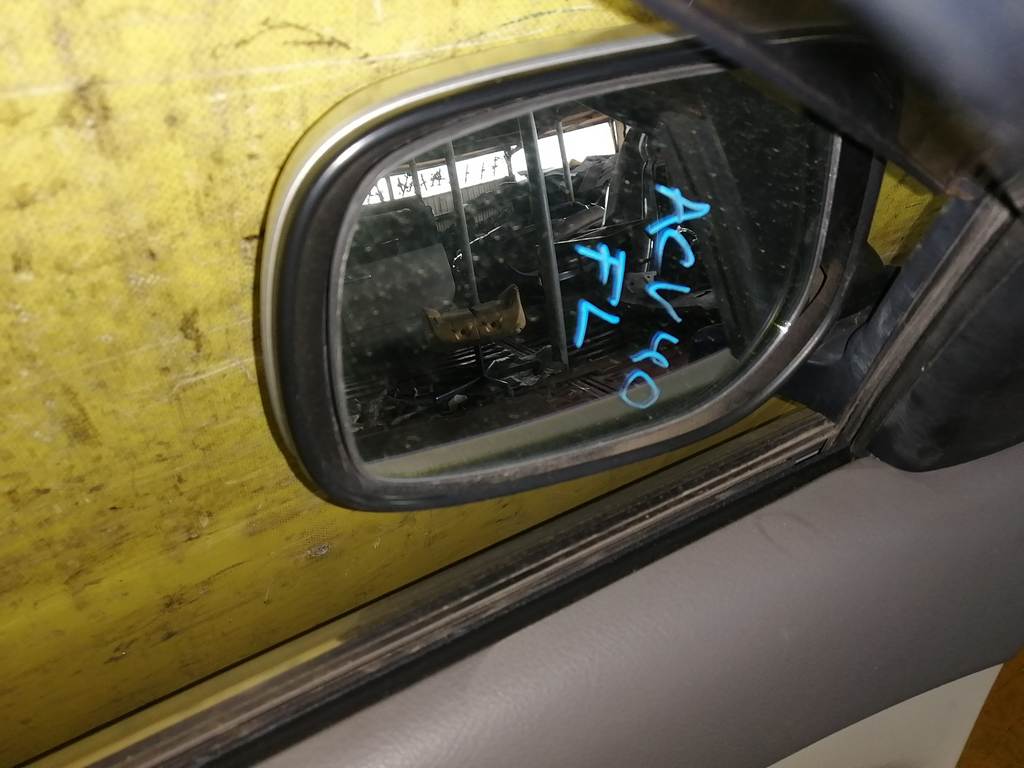 зеркало Toyota Camry