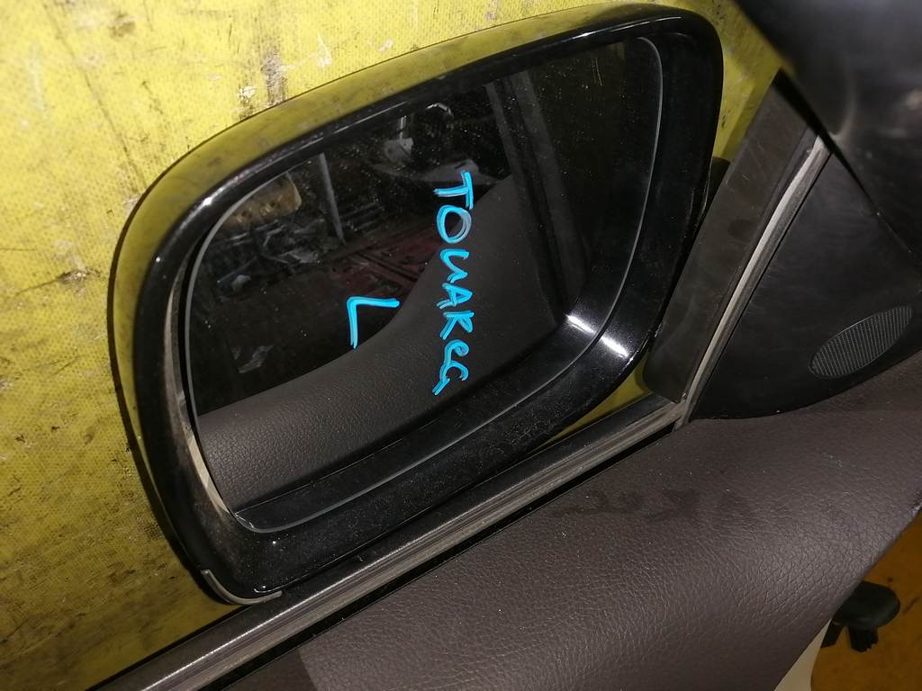 зеркало Volkswagen Touareg