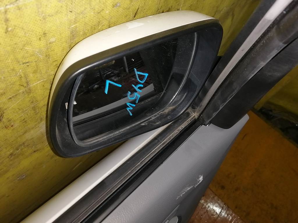 зеркало Mazda Demio