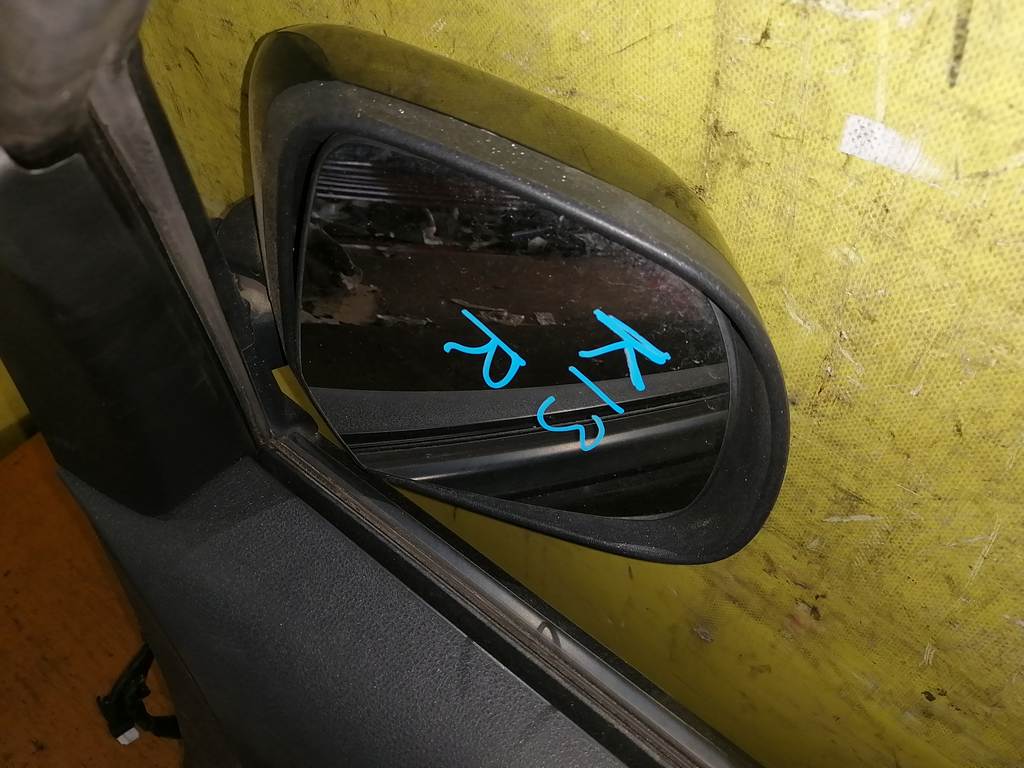 зеркало Nissan March