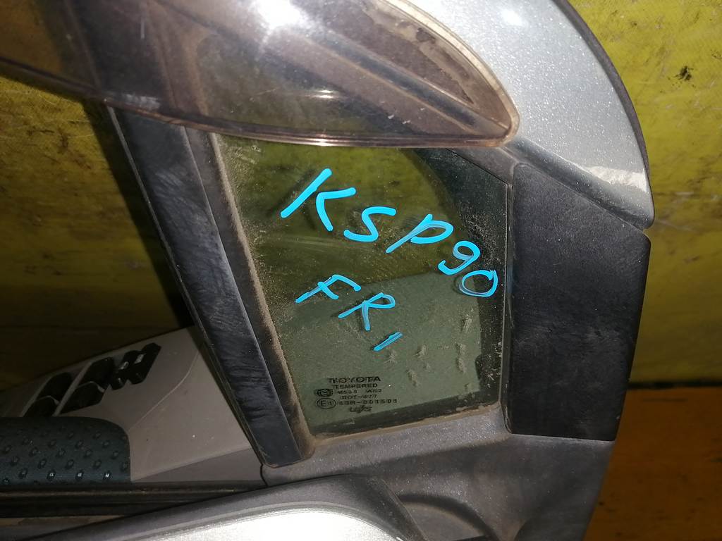VITZ KSP90 ДВЕРЬ ПЕРЕДНЯЯ ПРАВАЯ 1 Toyota Vitz