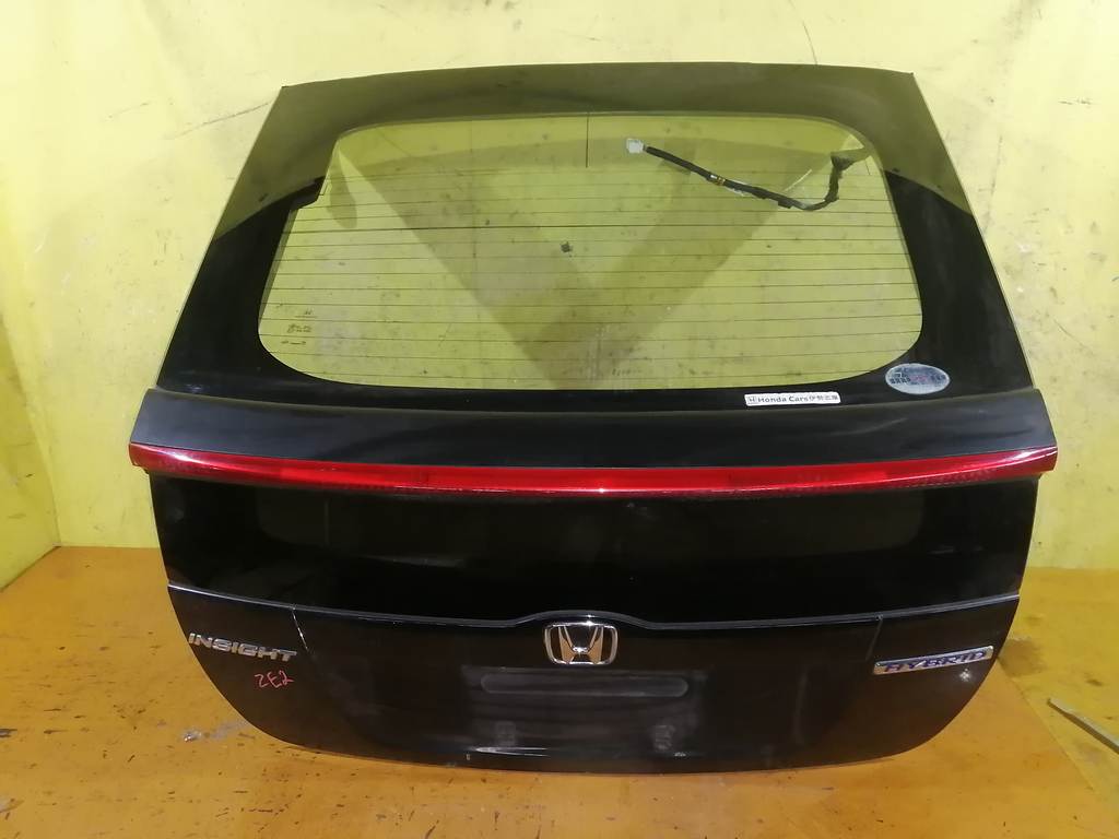 крышка багажника Honda Insight