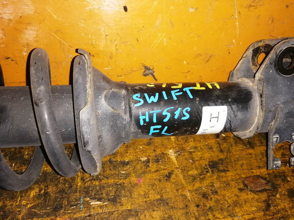 SWIFT HT51S СТОЙКА ПЕРЕДНЯЯ ЛЕВАЯ Suzuki Swift
