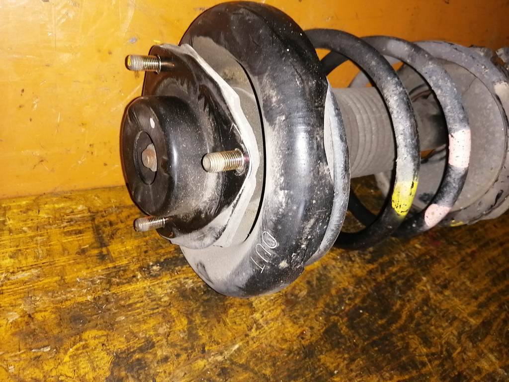 Подвеска Nissan Serena