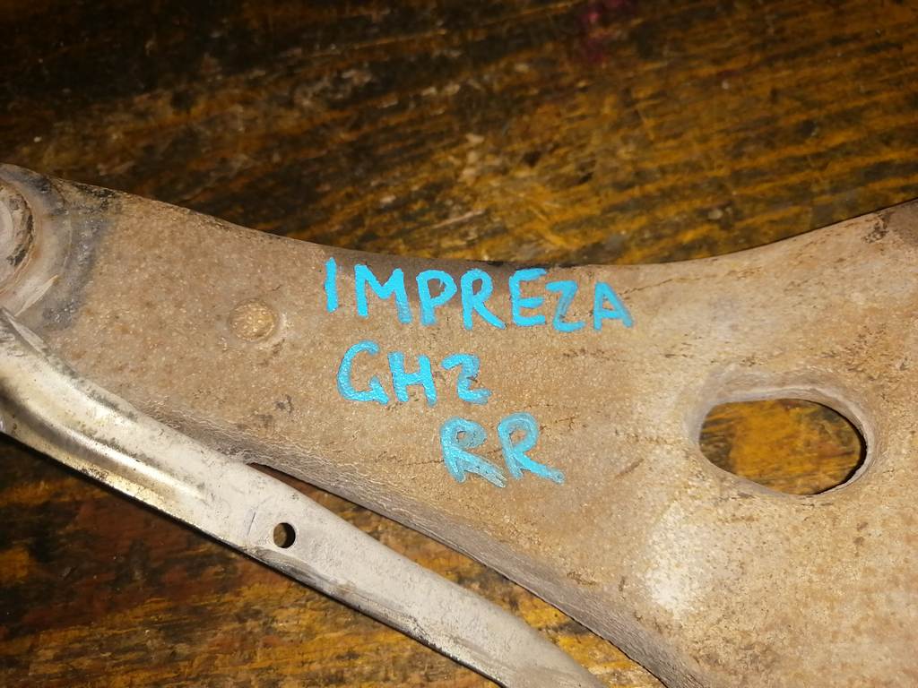IMPREZA GH2 РЫЧАГ ЗАДНИЙ ПРАВЫЙ ВЕРХ Subaru Impreza