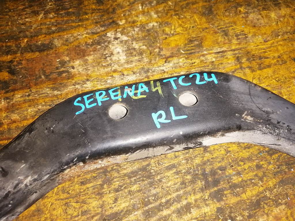 SERENA TC24 РЫЧАГ ЗАДНИЙ ЛЕВЫЙ Nissan Serena