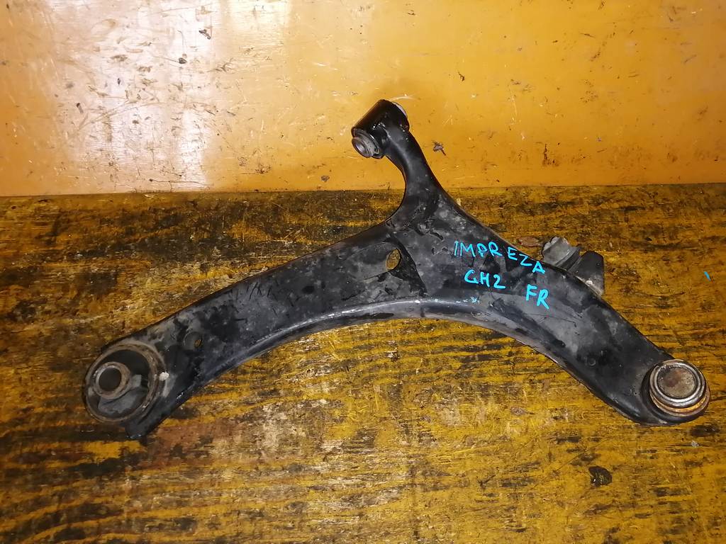 рычаг Subaru Impreza