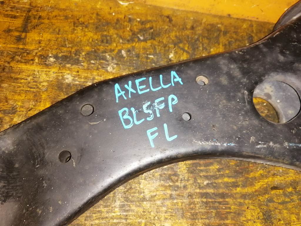 AXELA BL5FP РЫЧАГ ПЕРЕДНИЙ ЛЕВЫЙ Mazda Axela 1