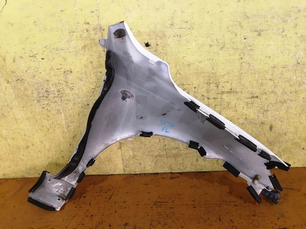 Кузов Mazda Demio
