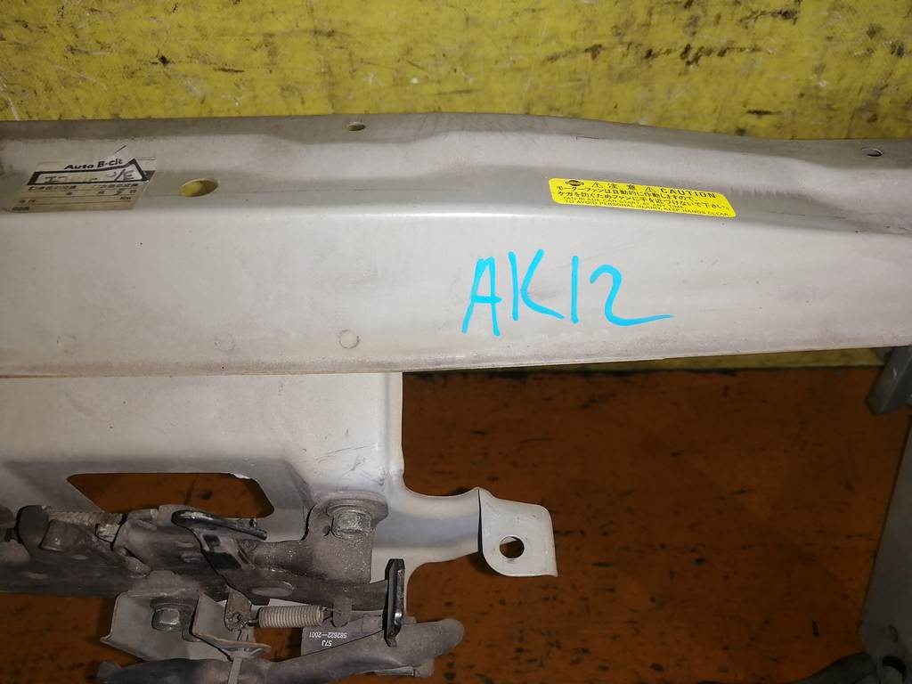 MARCH AK12 РАМКА РАДИАТОРА Nissan March 1