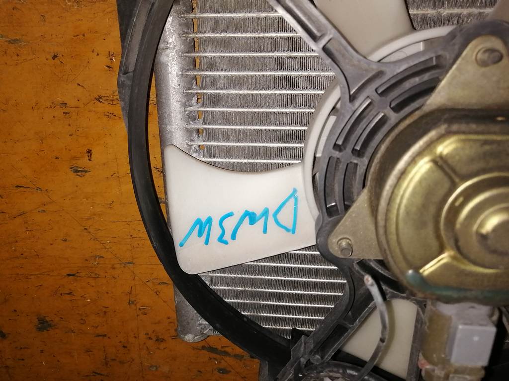 DEMIO DW3W РАДИАТОР КОНДИЦИОНЕРА Mazda Demio 1
