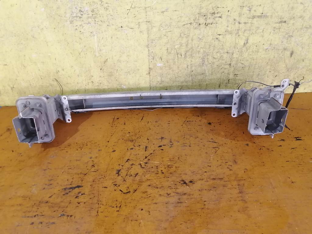 Кузов Mazda Demio 2
