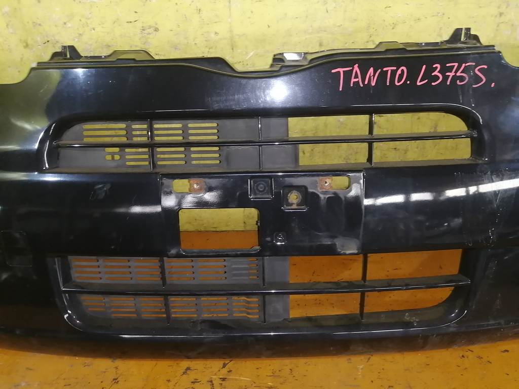 бампер Daihatsu Tanto 3