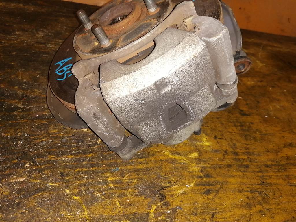 VITZ KSP90 СТУПИЦА ПЕРЕДНЯЯ ПРАВАЯ ABS Toyota Vitz 1