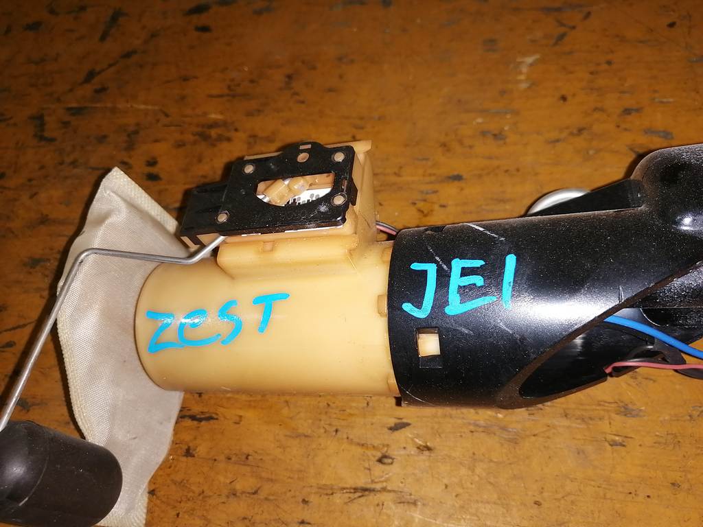ZEST JE1 БЕНЗОНАСОС Honda Zest 1