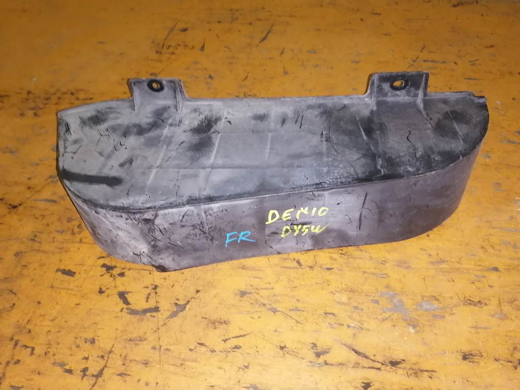 защита двигателя Mazda Demio 0