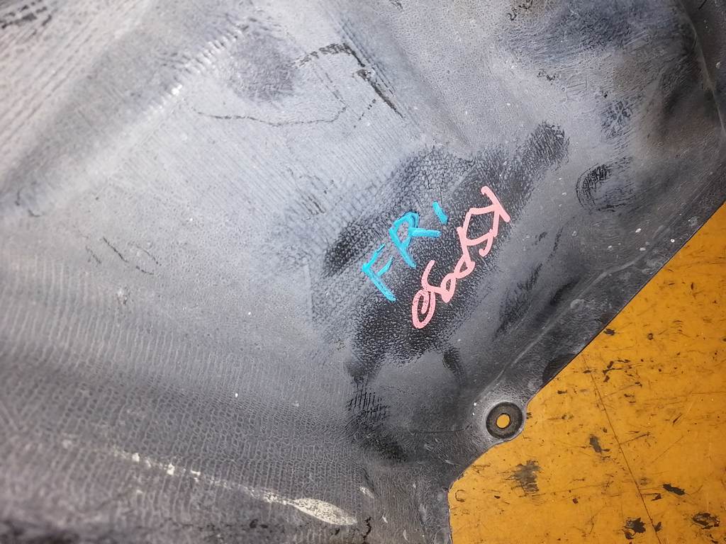 VITZ KSP90 ЗАЩИТА ДВС ПЕРЕДНЯЯ ПРАВАЯ 1 Toyota Vitz 1