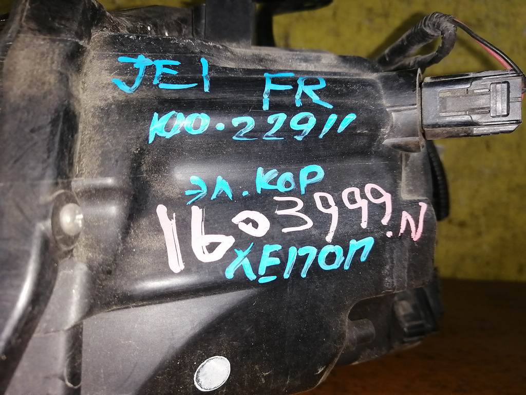 ZEST SPARK JE1 ФАРА ПРАВАЯ 100-22911 ЭЛ.КОР.XENON Honda Zest 1