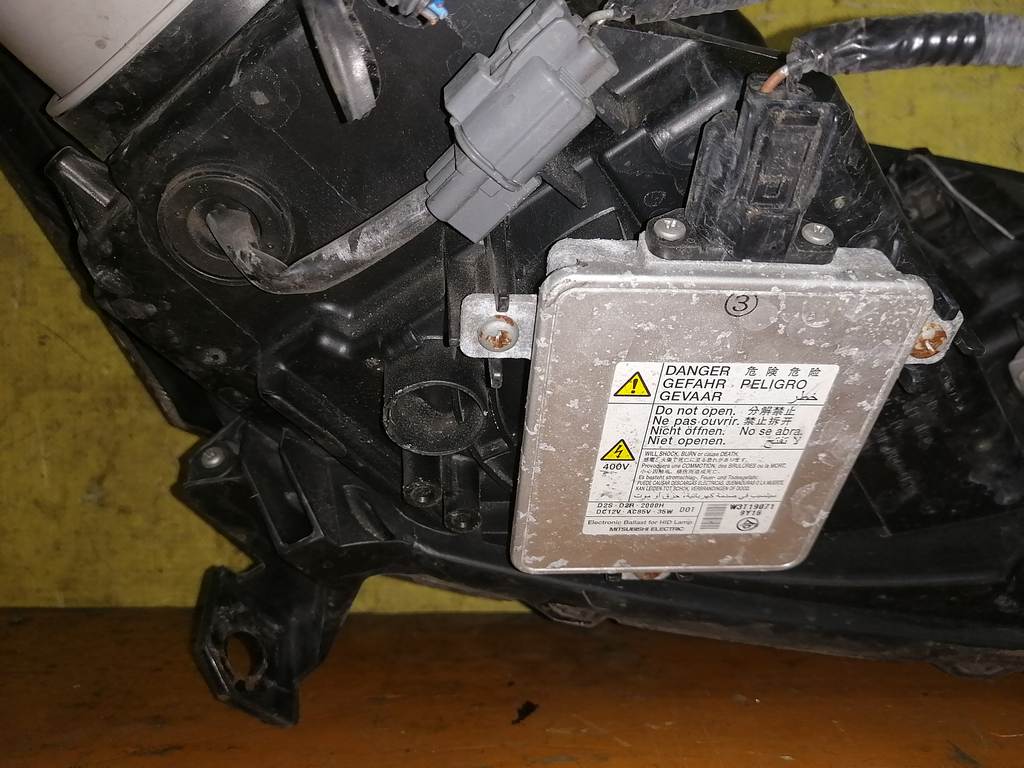 FREED GB3 ФАРА ЛЕВАЯ 100-22838 ЭЛ.КОР.XENON Honda Freed 4