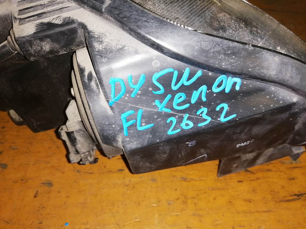 DEMIO DY5W ФАРА ЛЕВАЯ 2632 XENON Mazda Demio 1