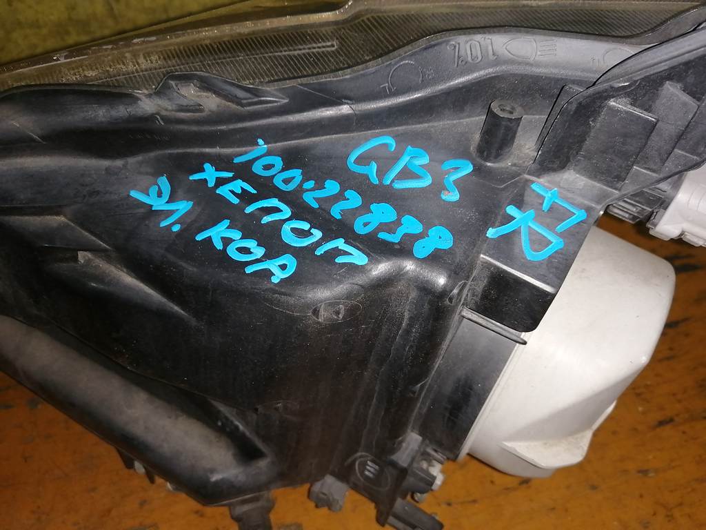 FREED GB3 ФАРА ПРАВАЯ 100-22838 ЭЛ.КОР.XENON Honda Freed 1