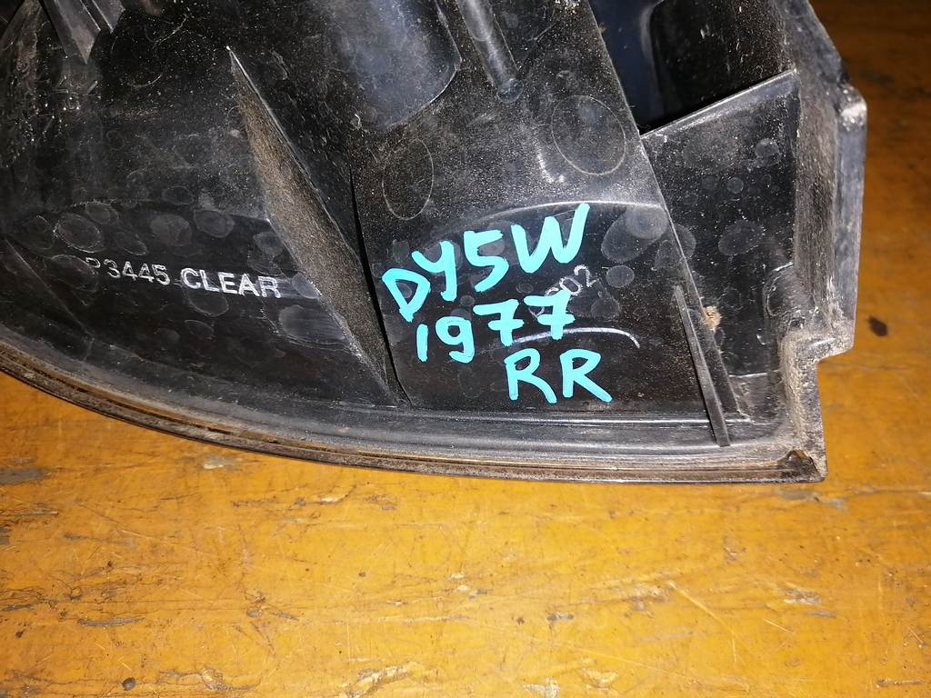DEMIO DY5W СТОП ПРАВЫЙ 1977 Mazda Demio 1