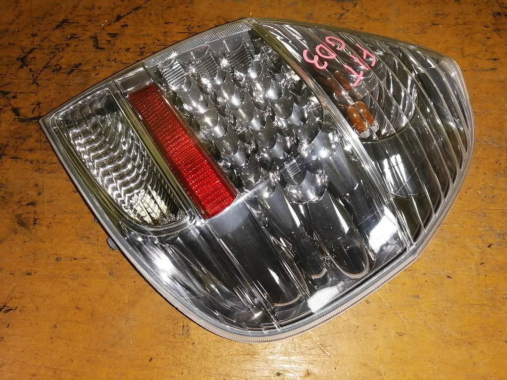 стоп-сигнал Honda Fit 0