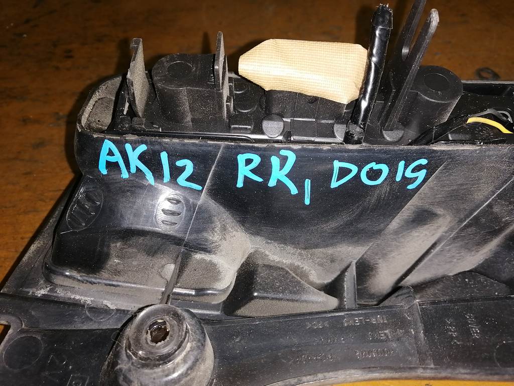 MARCH AK12 СТОП ПРАВЫЙ D019 (1) Nissan March 1
