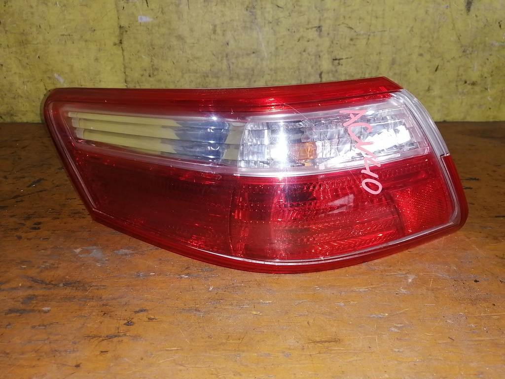стоп-сигнал Toyota Camry 0