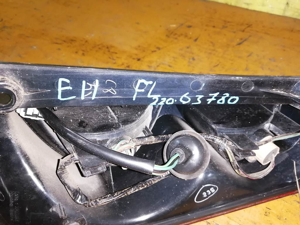 NOTE E11 СТОП ЛЕВЫЙ 220-63780 Nissan Note 1