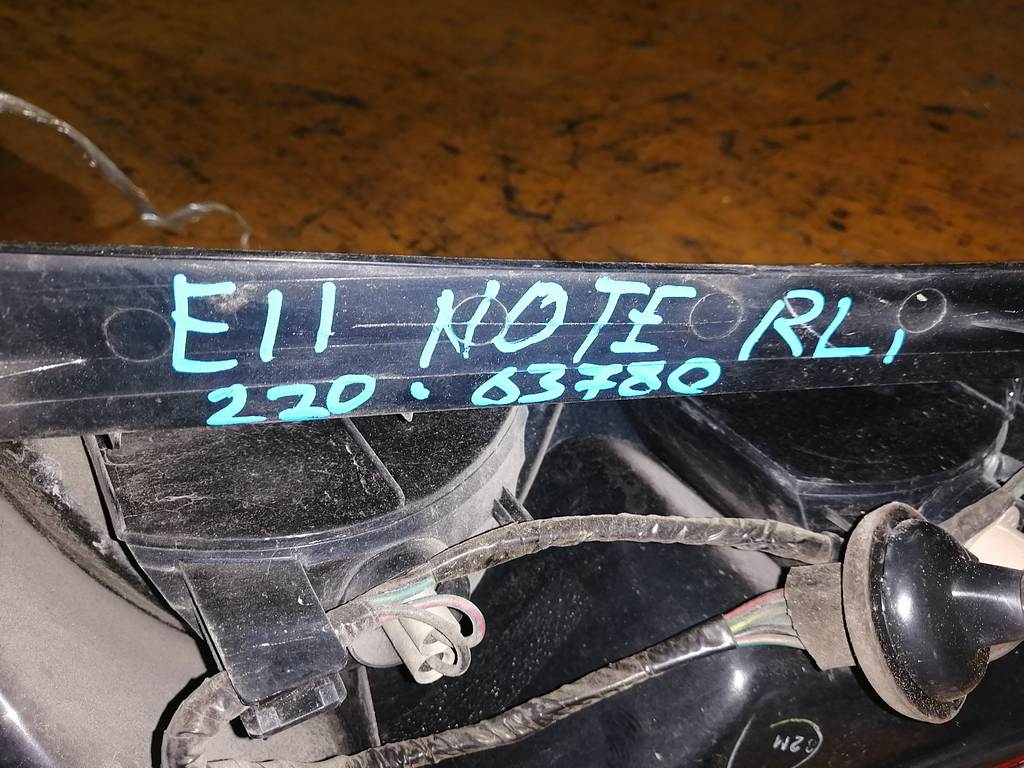NOTE E11 СТОП ЛЕВЫЙ 220-63780 (1) Nissan Note 1