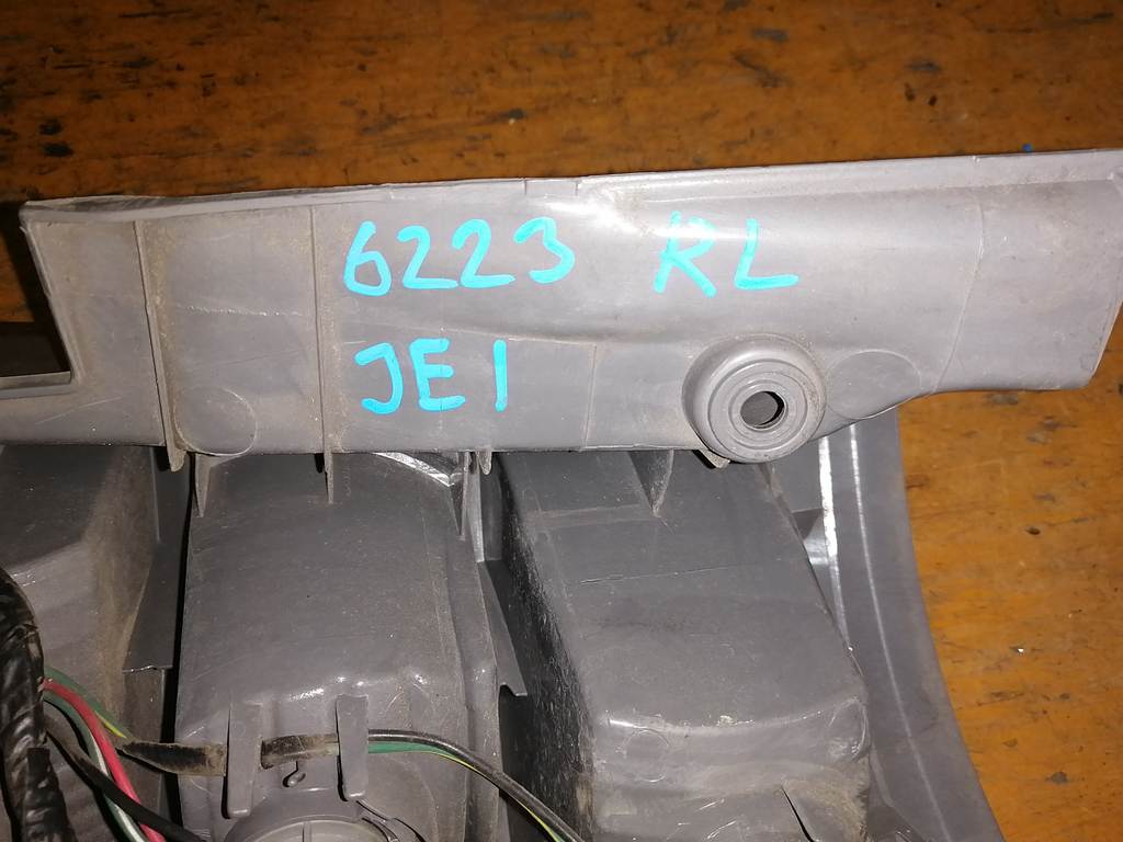ZEST JE1 СТОП ЛЕВЫЙ 6223 Honda Zest 1