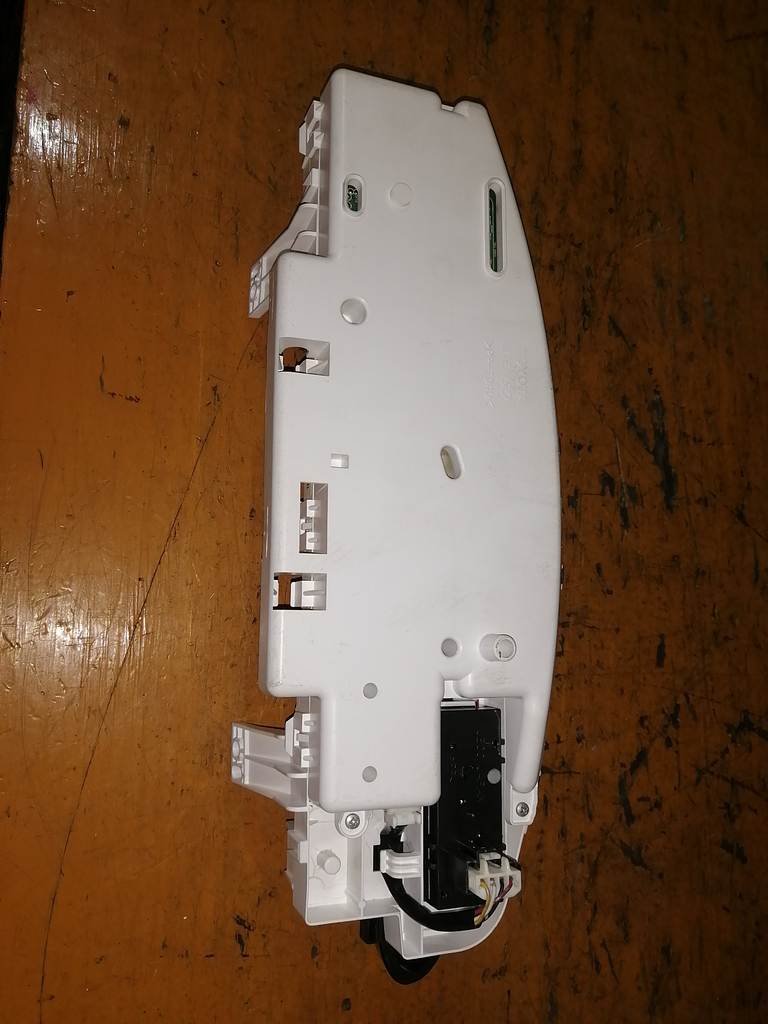 Салон Toyota Vitz 2