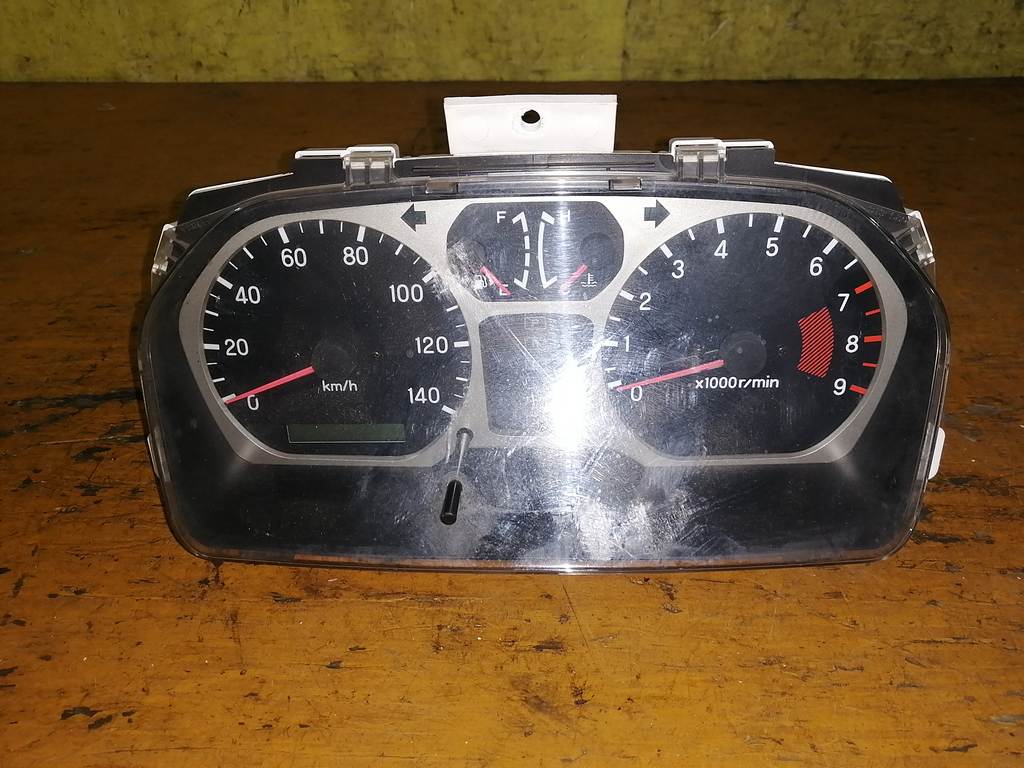 щиток приборов Mitsubishi Pajero Mini 0