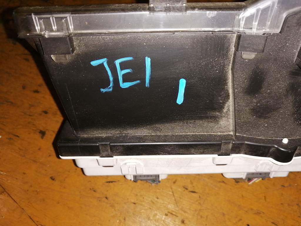ZEST JE1 ЩИТОК ПРИБОРОВ 78100 SYA 9220 Honda Zest 1