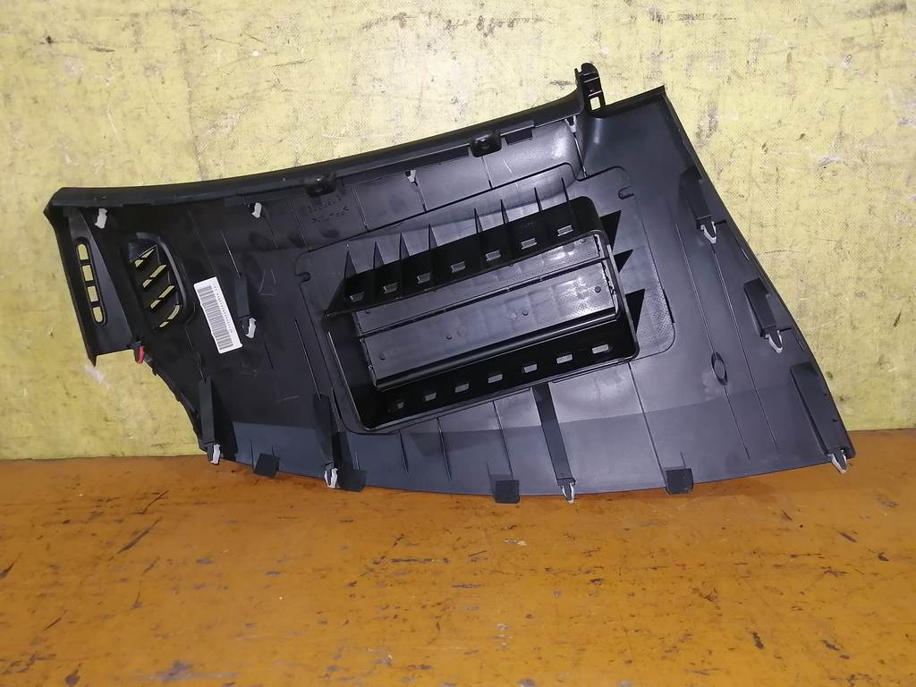 FREED GB3 НАКЛАДКА AIRBAG ПАССАЖ. Honda Freed 1