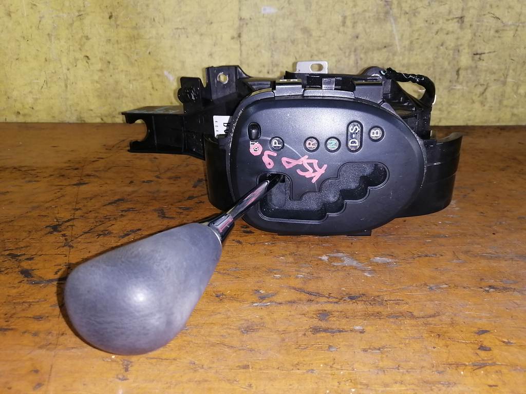 Электрооборудование Toyota Vitz 2