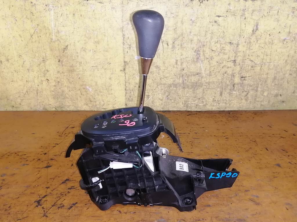 селектор акпп Toyota Vitz 0