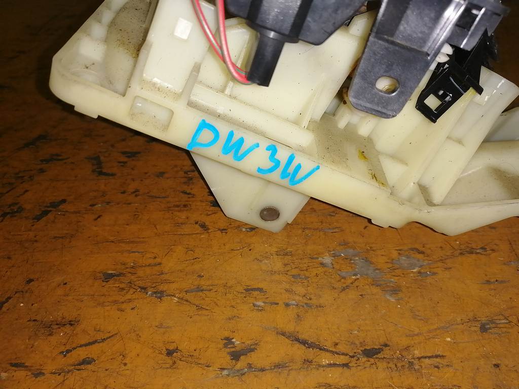 DEMIO DW3W СЕЛЕКТОР АКПП Mazda Demio 1