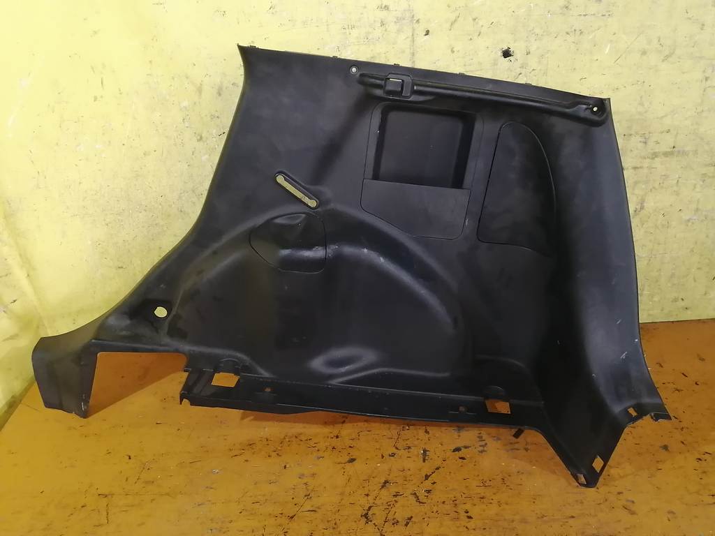 обшивка багажника Honda Fit 0
