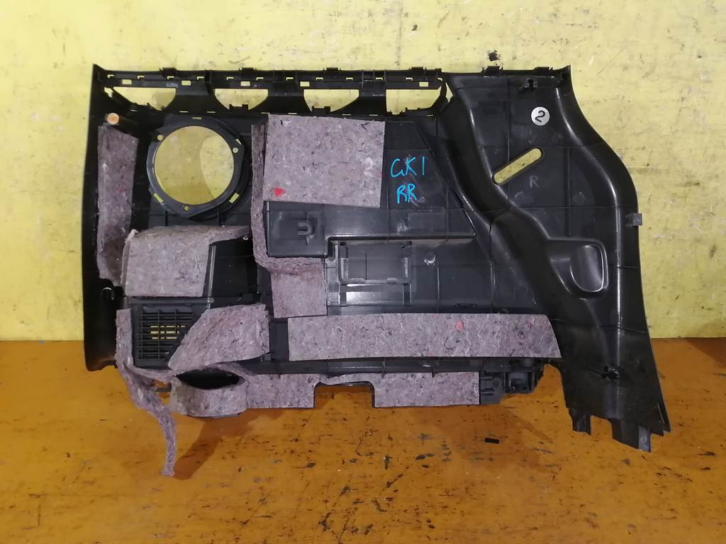 Кузов Honda Mobilio Spike 2
