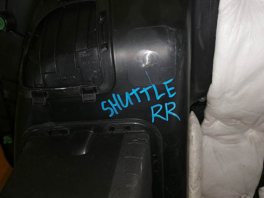 FIT SHUTTLE GP2 ОБШИВКА БАГАЖНИКА ЗАДНЯЯ ПРАВАЯ Honda Fit Shuttle 1