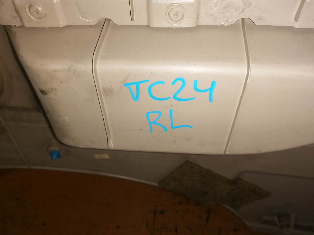 SERENA TC24 ОБШИВКА ЗАДНЯЯ ЛЕВАЯ Nissan Serena 1