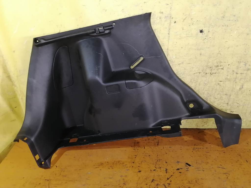обшивка багажника Honda Fit 0